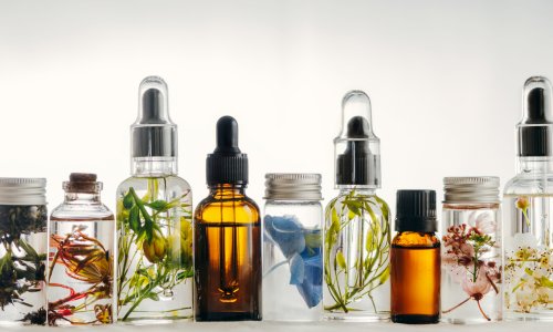 A Guide to Choosing the Best Soap Fragrance Oils in Canada